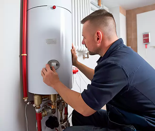 Expert Plumber for Gas Water Heater Replacement in Medford, NY: Schedule Affordable Replacement Services with Us