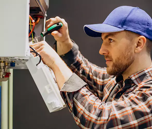 Expert Tankless Water Heater Plumber in Medford, NY