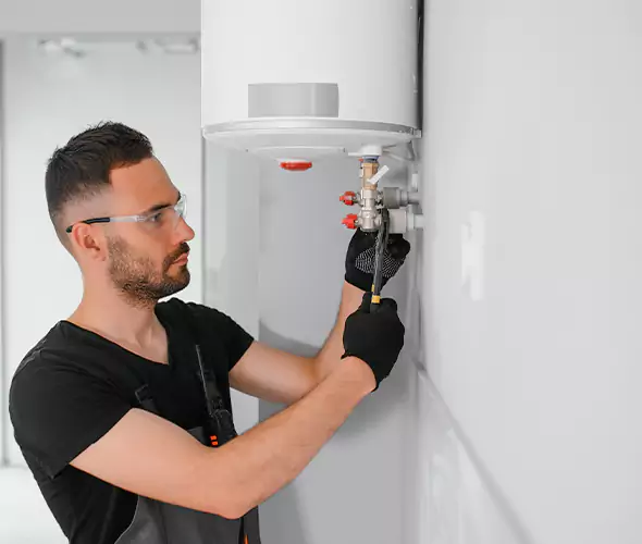 Expert Plumber for Water Heater Expansion Tank Installation in Medford, NY