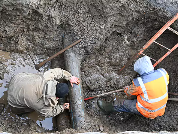 Why Choose Medford's Plumbing for Underground Pipe Repair in Medford?